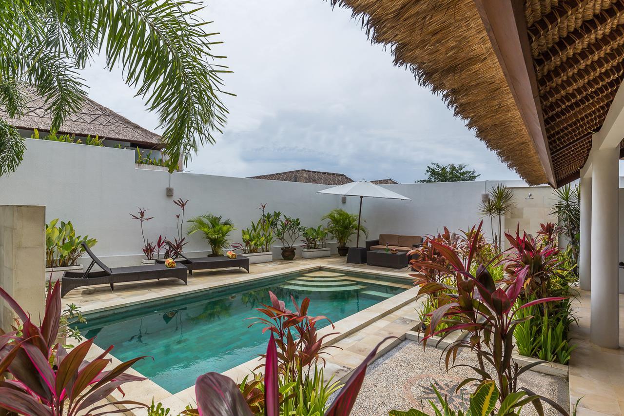 Villa Leelavadee Uluwatu  Ngoại thất bức ảnh