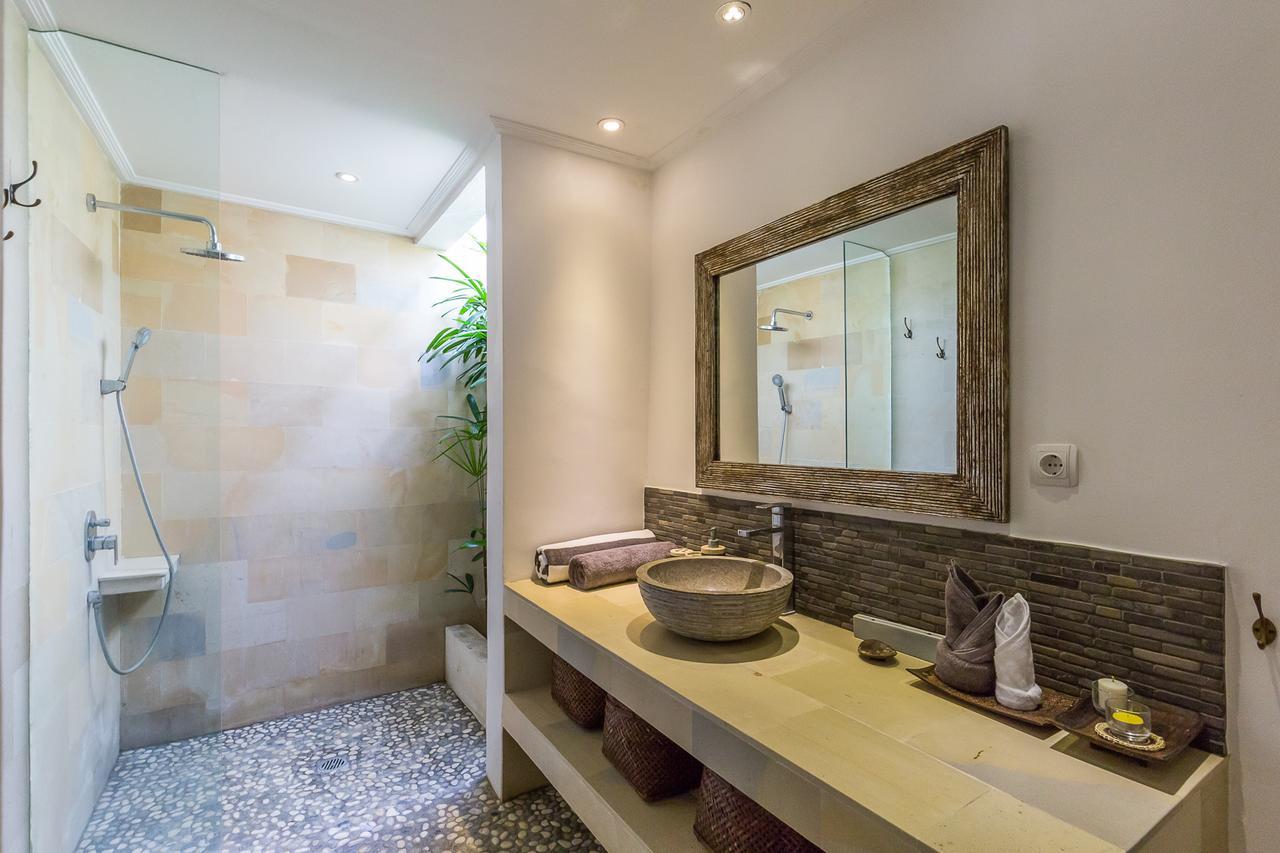 Villa Leelavadee Uluwatu  Ngoại thất bức ảnh