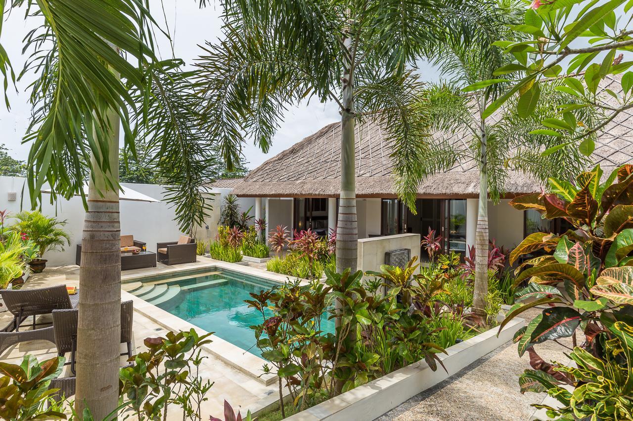 Villa Leelavadee Uluwatu  Ngoại thất bức ảnh