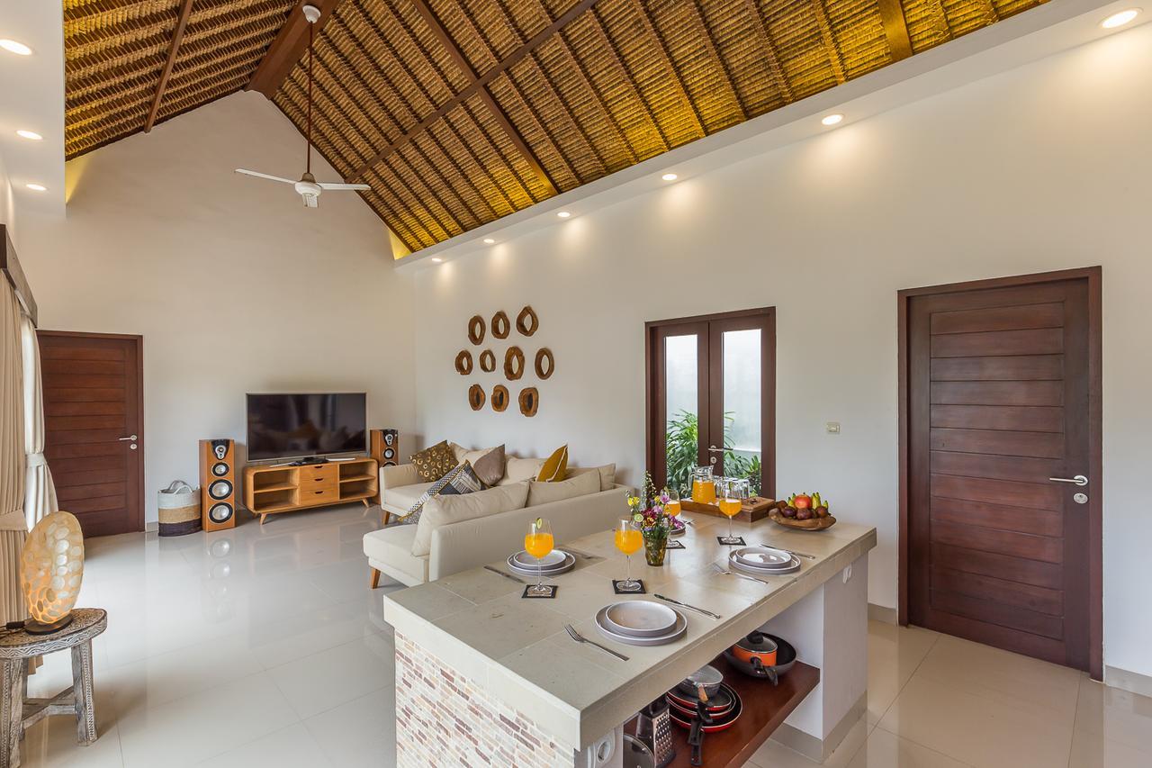 Villa Leelavadee Uluwatu  Ngoại thất bức ảnh