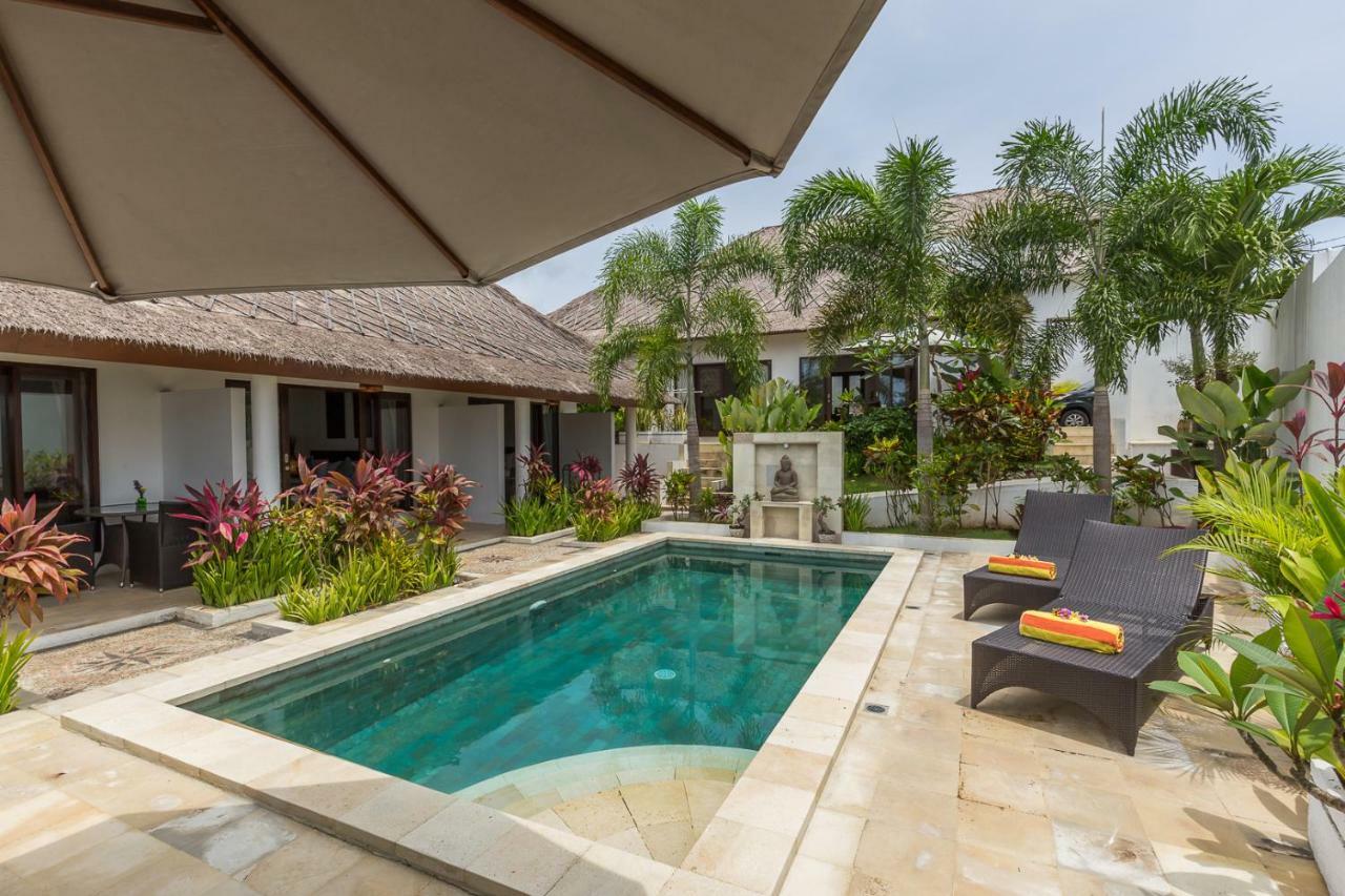 Villa Leelavadee Uluwatu  Ngoại thất bức ảnh